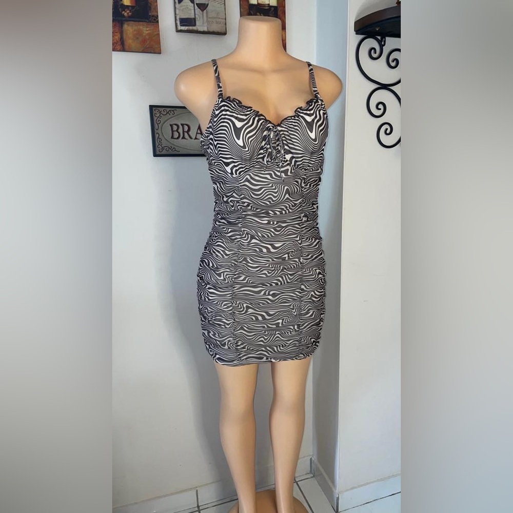 Draped dress M brown swirls